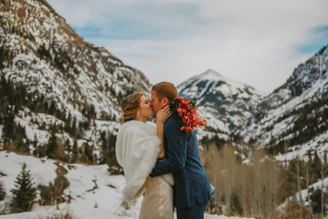 Guide to getting married on the mountains